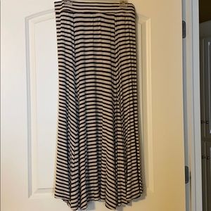 Women’s Maxi Skirt
